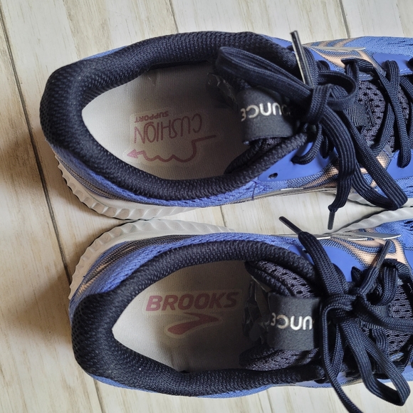 Adidas Aerobounce 2 Running Shoes Lilac/Silver Women's 10 AQ0540 Sneakers Gym - Picture 10 of 12